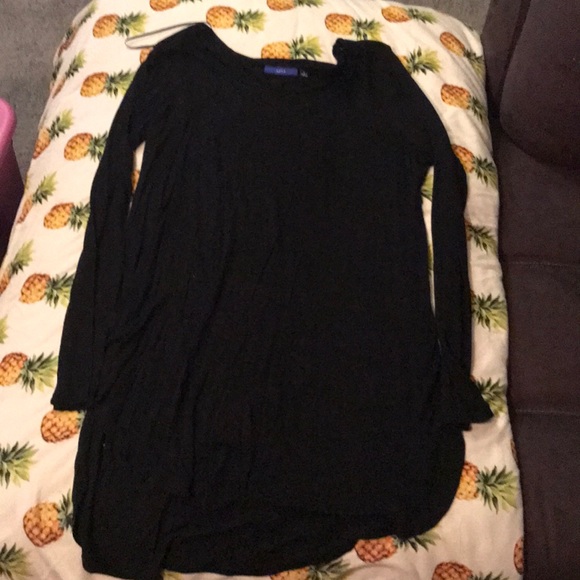 Black long sleeve Apt 9 top - Picture 1 of 3